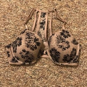 Victoria’s Secret racer back/halter bra
